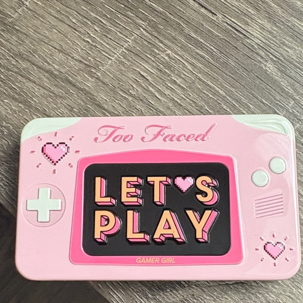 Too Faced Pink Gamer Girl 'Let's Play' Makeup Palette Tin